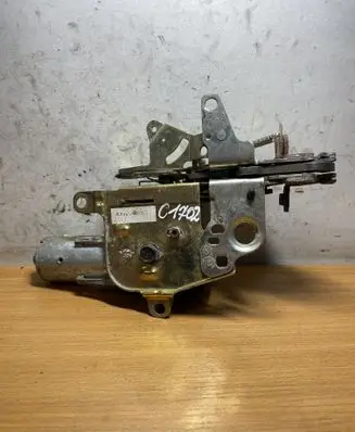 Mercedes-Benz E W210 Tailgate/trunk/boot lock/catch/latch 0390201678 C1702
