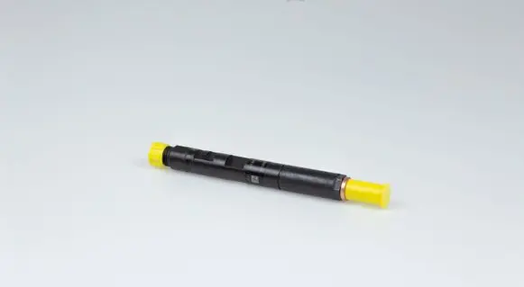Renault Fluence Fuel injector 28237259