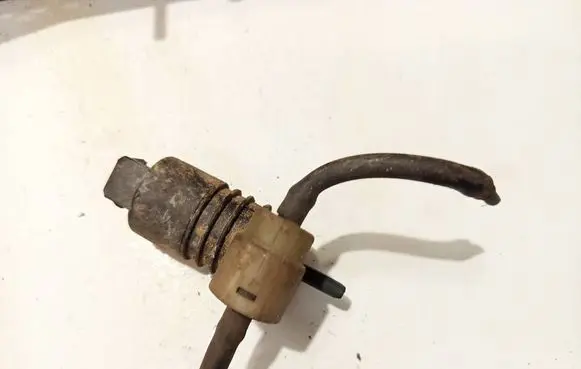 Windscreen/windshield washer pump