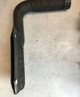 Hyundai i40 Air intake duct part 282103Z000