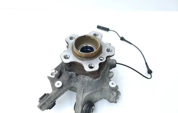 BMW 3 G20 G21 Rear wheel hub spindle/knuckle 6898481