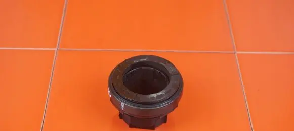 BMW 1 F20 F21 clutch release bearing F56937629 N47D16A