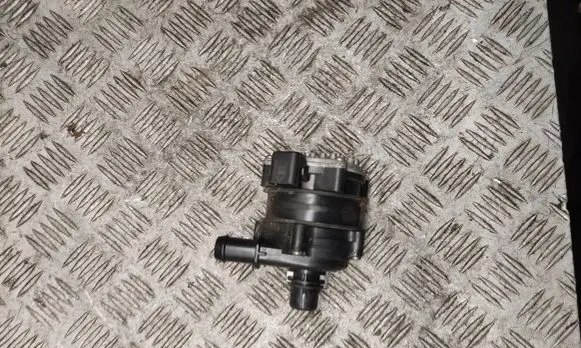 Volvo XC40 Electric auxiliary coolant/water pump 32222737