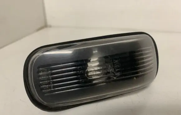 Saab 9-5 Front fender indicator light 5336250