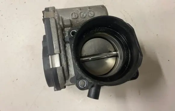 Mercedes-Benz C W205 Throttle valve A2701410025 DK0043 0280750541