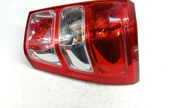 Suzuki Grand Vitara II Rear/tail lights 220-59079