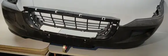 Mercedes-Benz Sprinter W901 W902 W903 W904 Front bumper 9068800170 9068800470 9068800670