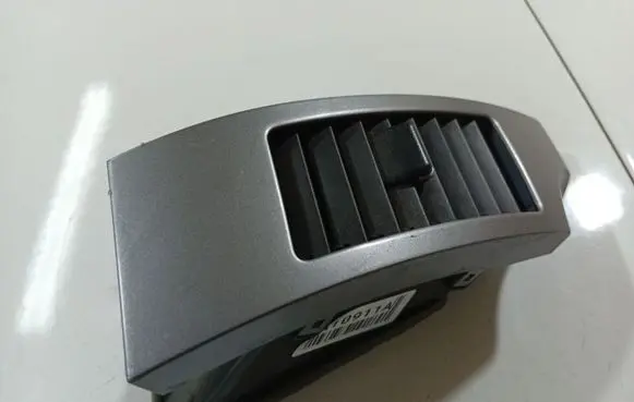 Peugeot 4007 Dash center air vent grill GN71114260
