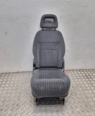 Volkswagen Sharan Rear seat