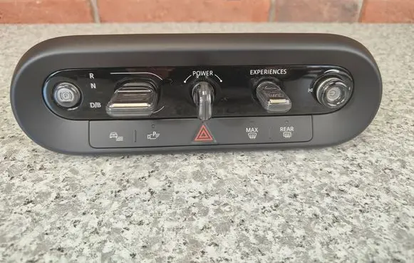 Mini F66 Central console control unit 5A82B84