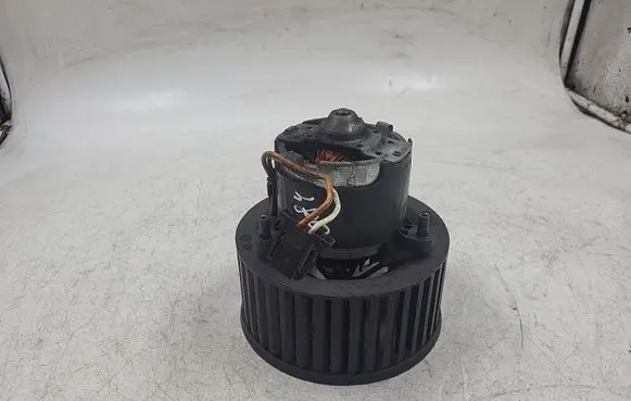 BMW 3 E90 E91 Heater fan/blower 