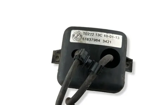 Opel Combo D Vacuum air tank 51837964