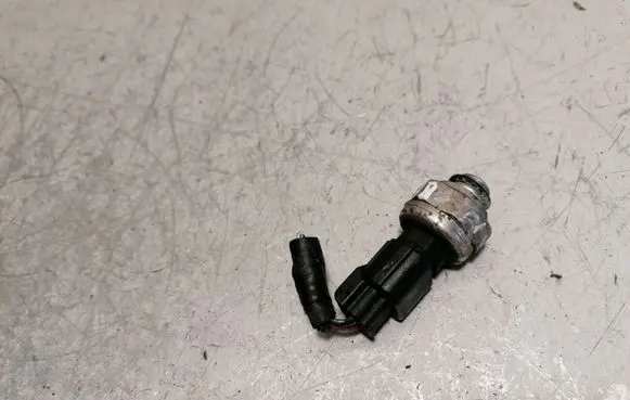 Honda Civic Air conditioning (A/C) pressure sensor 
