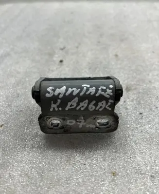 Hyundai Santa Fe Tailgate/trunk/boot hinge