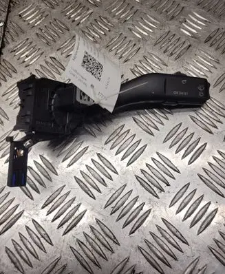 Volkswagen Golf V Wiper control stalk 1K0953519A