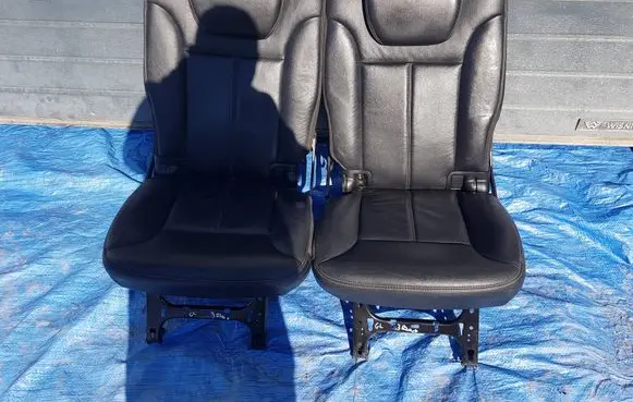 Mercedes-Benz GL X164 Third row seats FOTELE3RZAD164