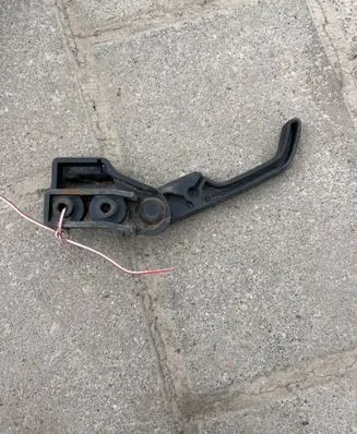 Volkswagen Transporter - Caravelle T4 Engine bonnet (hood) release handle 192823533