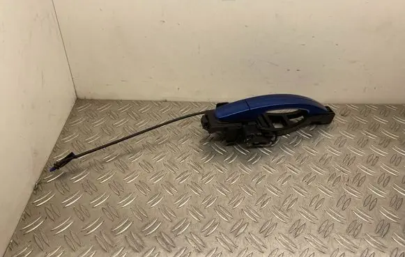 Rear door exterior handle