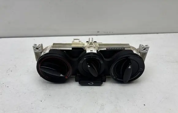 Seat Leon (1M) Climate control unit 1M0819045A