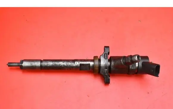 Ford Focus C-MAX Fuel injector 0445110188