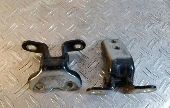 Lexus NX Front door upper hinge 
