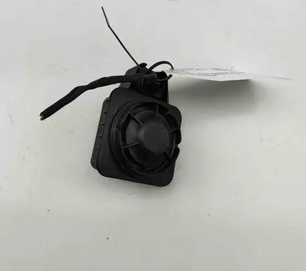 Skoda Superb B8 (3V) Alarm system siren 28523571 5Q0951605A