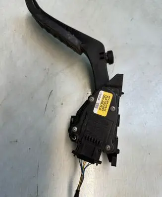 Porsche Cayenne (9PA) Accelerator throttle pedal 7L0723507