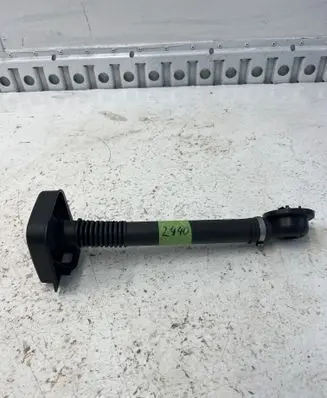 Mercedes-Benz Vito Viano W447 Oil fill pipe 0212542A