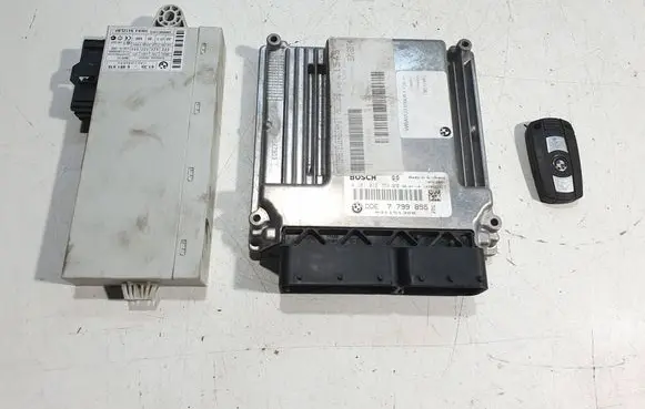 BMW 3 E90 E91 Engine ECU kit and lock set 7799855 0281012754 031151326