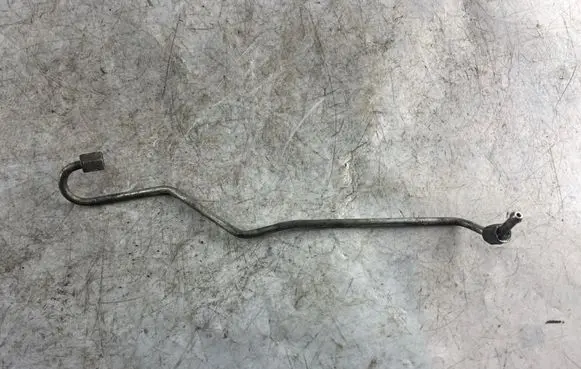 Toyota Corolla Verso AR10 Fuel injector supply line/pipe 