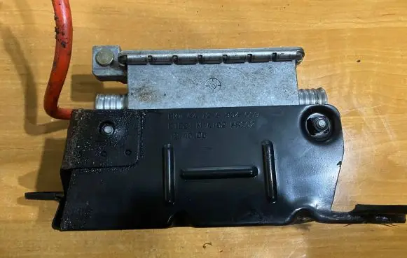 BMW 3 E46 Coolant heater 6904668 6904669 148890