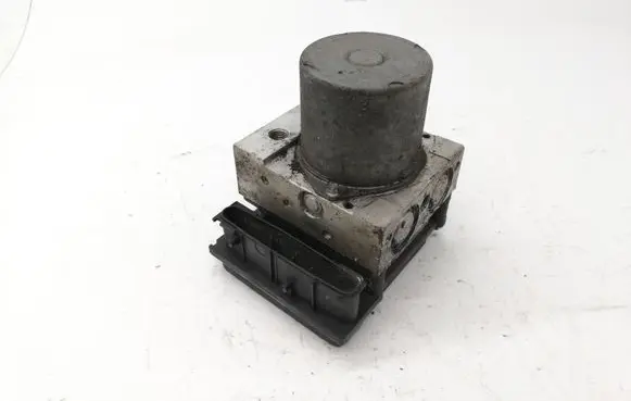 Mercedes-Benz C W203 ABS Pump