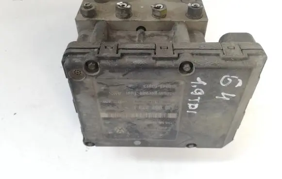 Volkswagen Golf V ABS Pump 1J0907379P