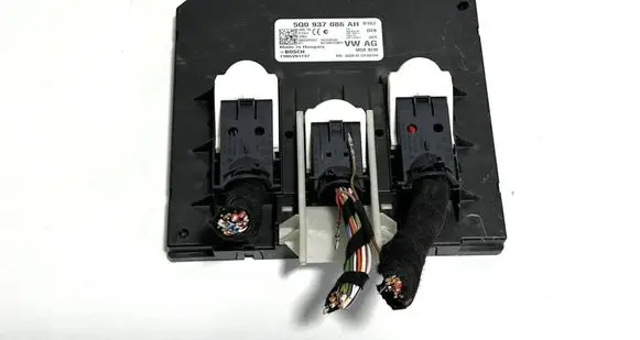 Volkswagen PASSAT B8 Comfort/convenience module 5Q0937086AH 43895