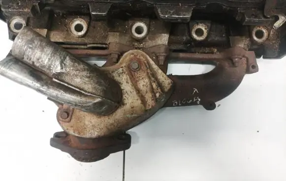 Peugeot 405 Exhaust manifold