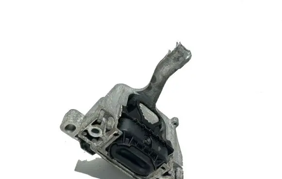 Volkswagen Golf VII Engine mount bracket 5Q0199262BE 19561