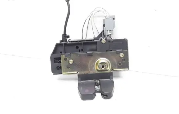 Volvo XC90 Tailgate/trunk/boot lock/catch/latch 30649102