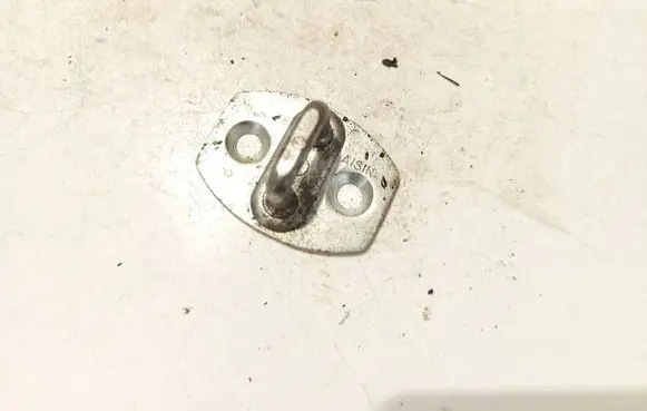Toyota Avensis T250 Front door lock loop/hook striker 