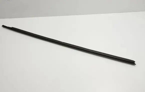 Windshield trim