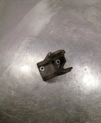 Mitsubishi ASX Engine mounting bracket 701338