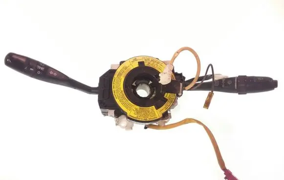 Mitsubishi Carisma Wiper turn signal indicator stalk/switch MR911056