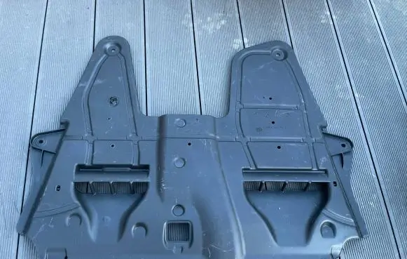 Fiat 500 Abarth Engine splash shield/under tray 52230310