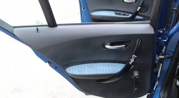 BMW M5 Coupe rear side trim panel 