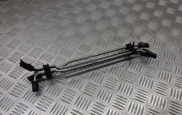 Seat Ibiza III (6L) Fuel line pipe
