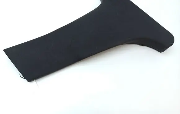 (B) pillar trim (bottom)