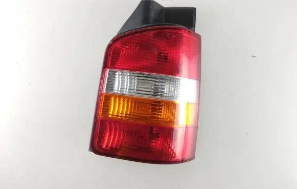 Volkswagen Transporter - Caravelle T5 Rear/tail lights 7H0945096F 085250 5108