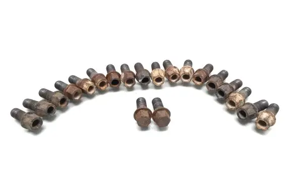 Volkswagen Golf IV Nuts/bolts 