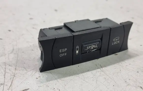 Volkswagen Touareg I Air suspension control unit module (rear) PBTGF20