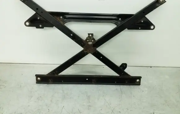 Audi A5 8T 8F Front subframe 8T1399345G
