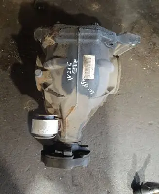 Mercedes-Benz C W205 Rear differential 20535025002